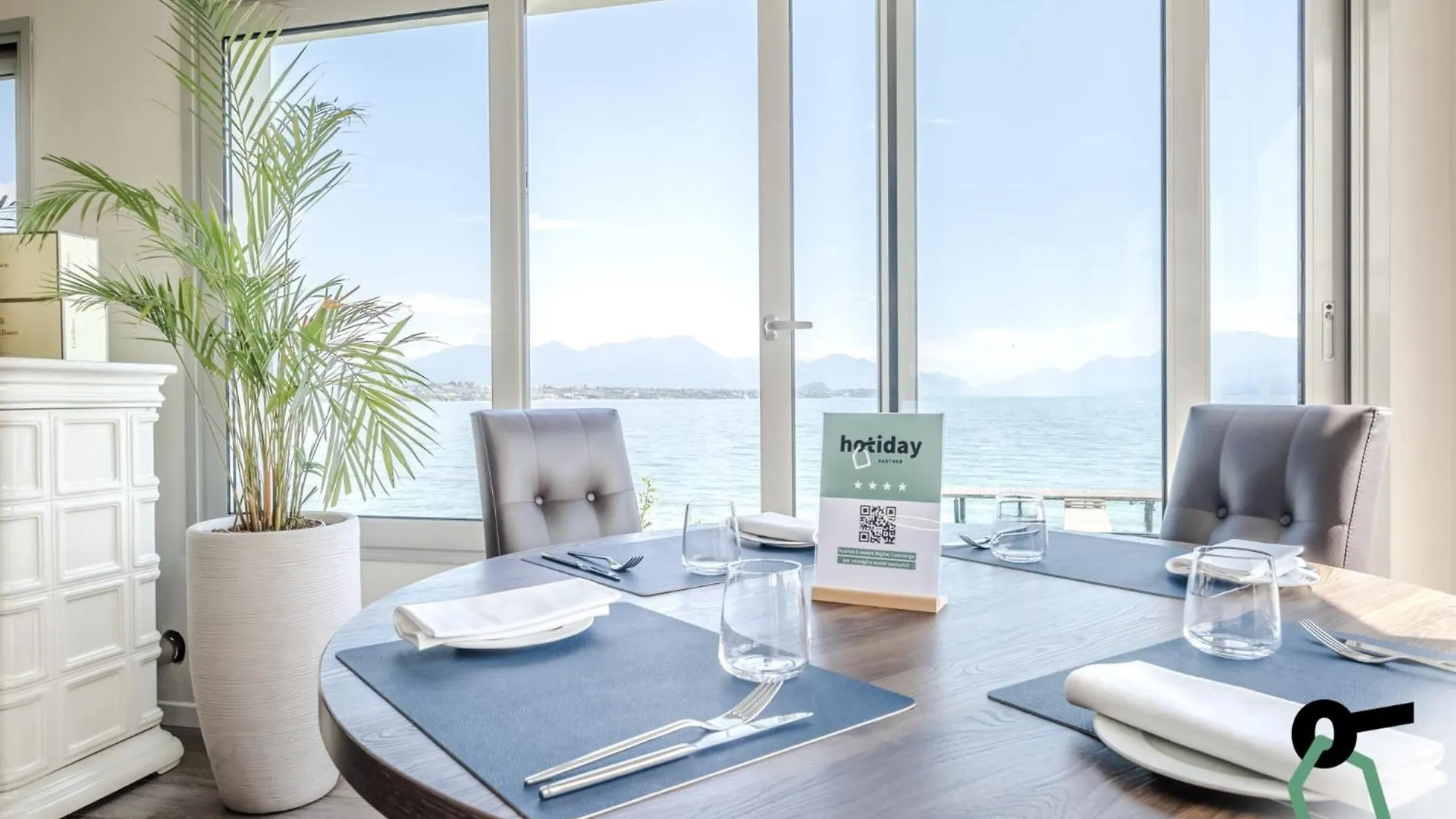 Hotiday Apartment Collection - Desenzano Desenzano del Garda 0*,