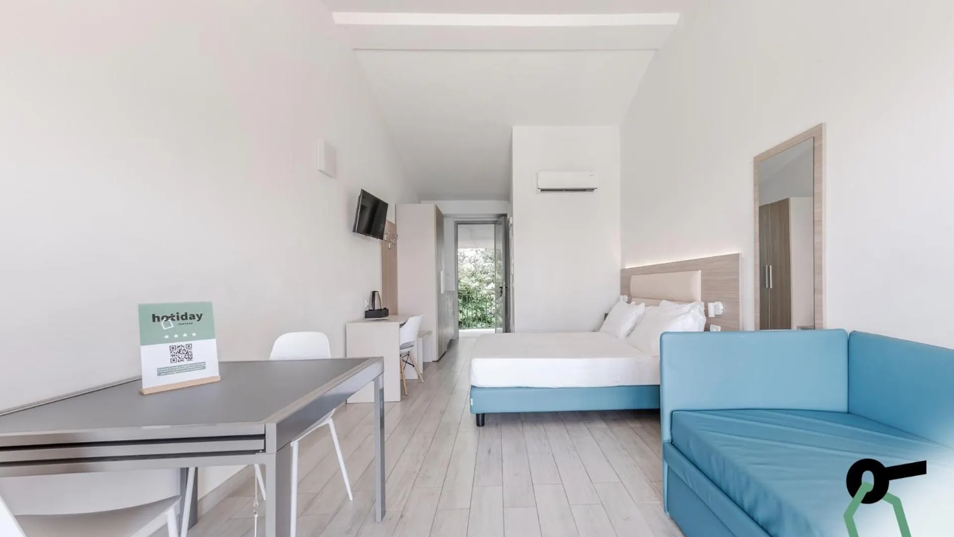 Hotiday Apartment Collection - Desenzano Desenzano del Garda Aparthotel