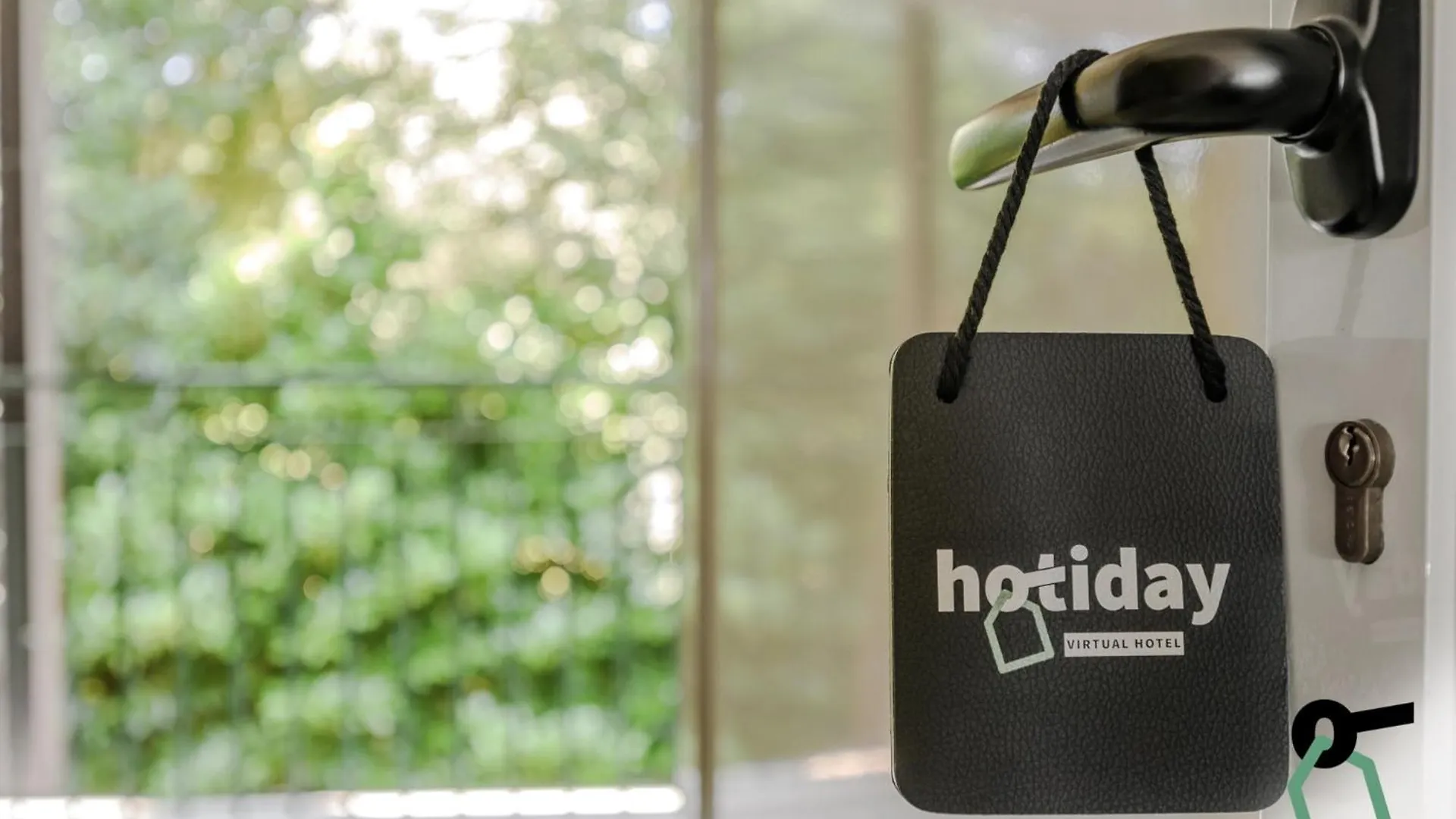 Hotiday Apartment Collection - Desenzano Desenzano del Garda 0*,  Italy