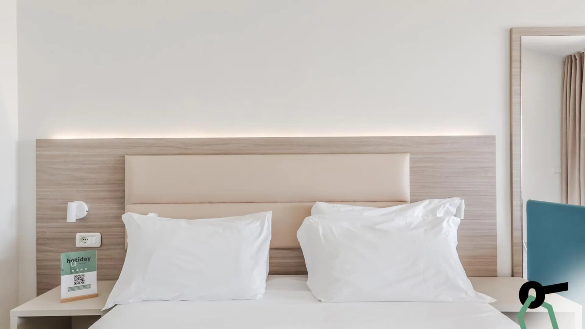 Aparthotel Hotiday Apartment Collection - Desenzano Desenzano del Garda Italy