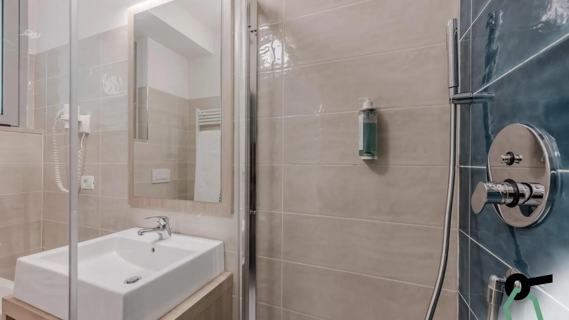 Aparthotel Hotiday Apartment Collection - Desenzano Desenzano del Garda Italy